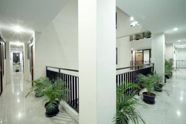 D'Paragon Seturan 3 Maguwo Buitenkant foto