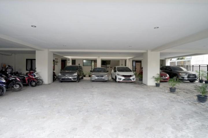 D'Paragon Seturan 3 Maguwo Buitenkant foto